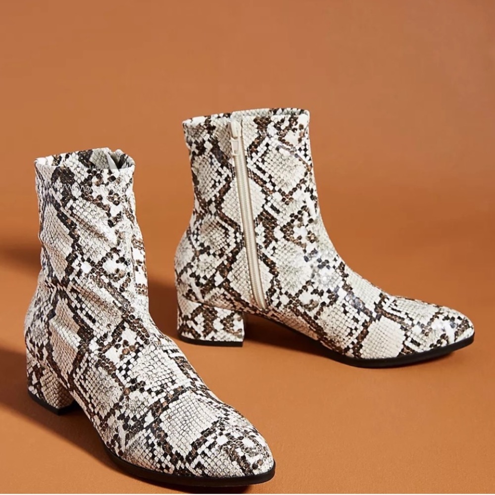 Matiko Pointed Toe Snakeskin Booties